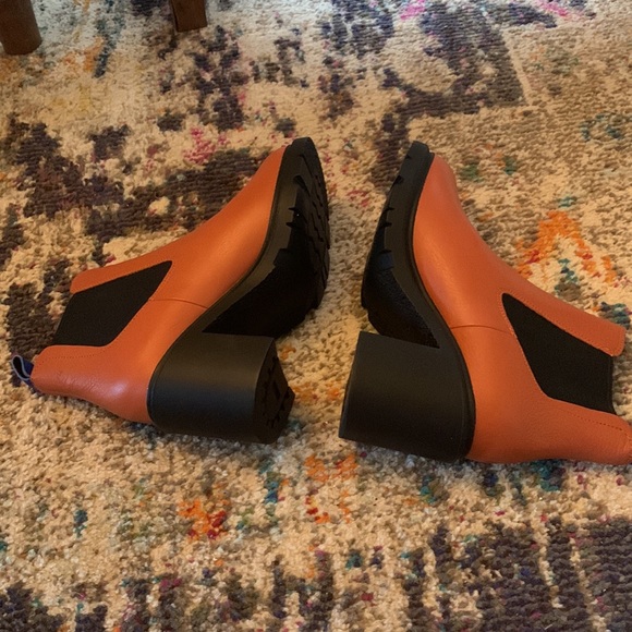 Camper K400327-003 Whitnee Ankle Boots in Brown - Picture 2 of 7